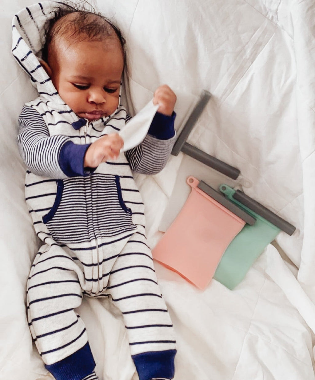 Junobie Infant/Toddler Milk & Snack Storage Bags 4 - Pack Bundle (Norah, Dallas, Journey) - KMT WAREHOUSE