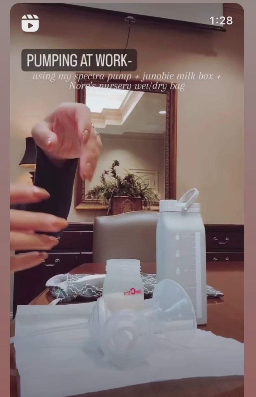 Junobie Liquid Gold Breastmilk and Formula Box - KMT WAREHOUSE