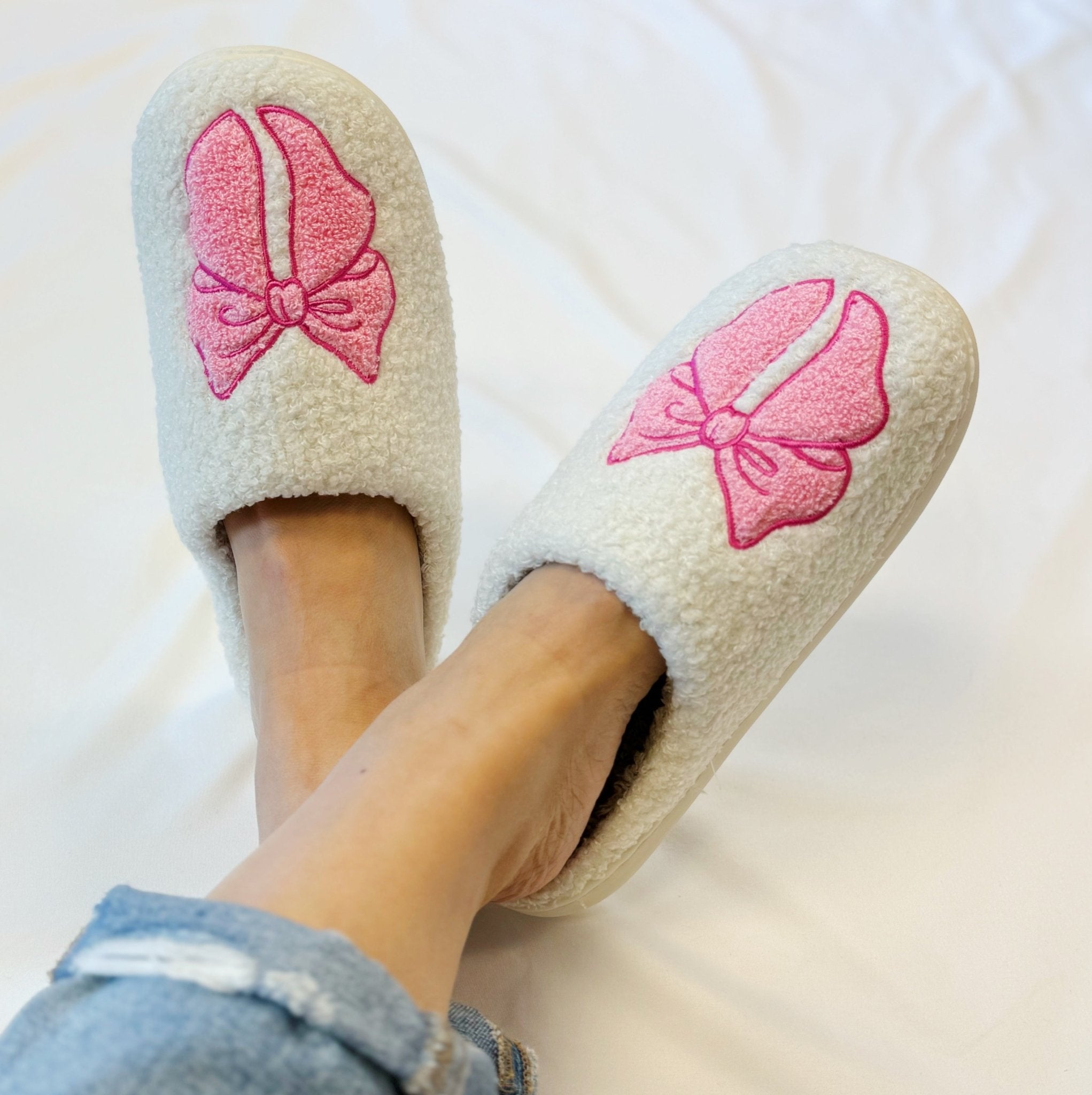 Pink Lounge Bow Cozy Slippers - KMT WAREHOUSE