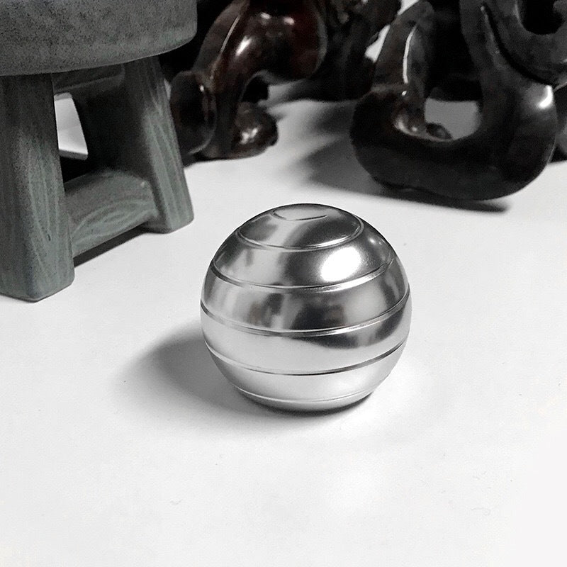 Rotating Desktop Spinning Ball - KMT WAREHOUSE